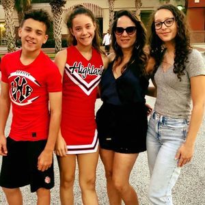 Meet your Posher, Nikki